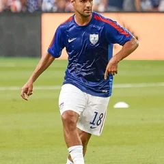Chris Wondolowski height profile photo