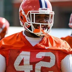 Christian Wilkins height profile photo