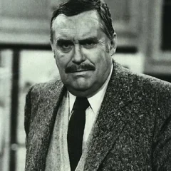 Christopher Hewett height profile photo