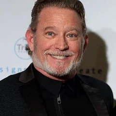 Christopher Rich (actor) height profile photo