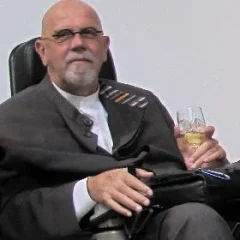 Chuck Close height profile photo