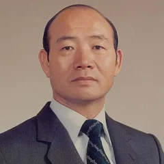 Chun Doo-hwan height profile photo