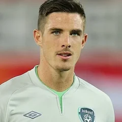 Ciaran Clark height profile photo