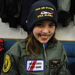 Claire Wineland height profile photo