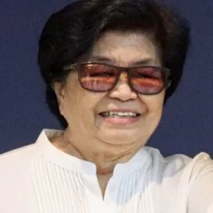 Clarita Carlos height profile photo