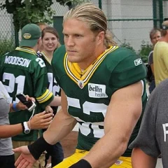 Clay Matthews III height profile photo