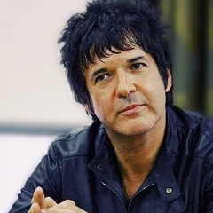 Clem Burke height profile photo