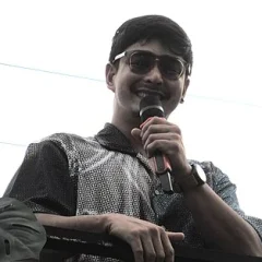 Coco Martin height profile photo