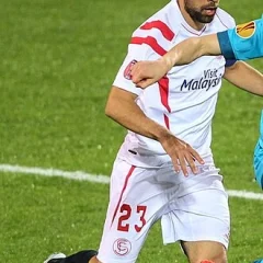 Coke (footballer) height profile photo