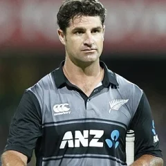 Colin de Grandhomme height profile photo