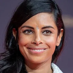 Collien Fernandes height profile photo