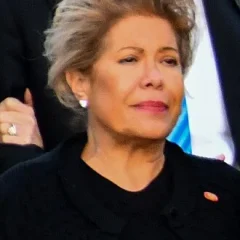 Columba Bush height profile photo