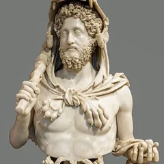 Commodus height profile photo