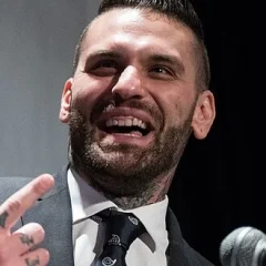Corey Graves height profile photo