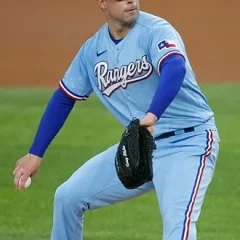 Corey Kluber height profile photo