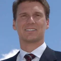 Cory Bernardi height profile photo