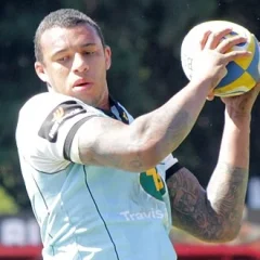 Courtney Lawes height profile photo