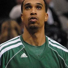 Courtney Lee height profile photo