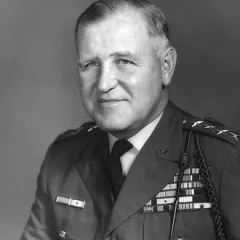 Creighton Abrams height profile photo