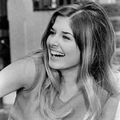 Cristina Ferrare height profile photo