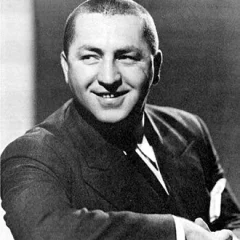 Curly Howard height profile photo