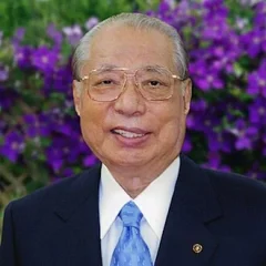 Daisaku Ikeda height profile photo