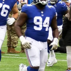Dalvin Tomlinson height profile photo
