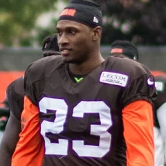 Damarious Randall height profile photo