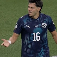 Damián Bobadilla height profile photo