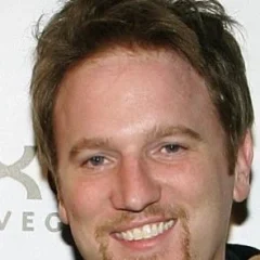 Dan Finnerty height profile photo