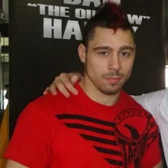Dan Hardy height profile photo