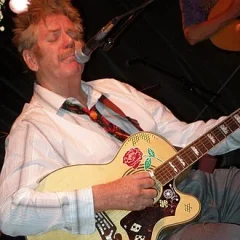 Dan Hicks (singer) height profile photo