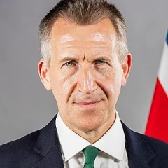 Dan Jarvis height profile photo