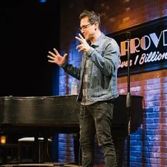 Dan Levy (American comedian) height profile photo