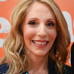 Dana Bash height profile photo