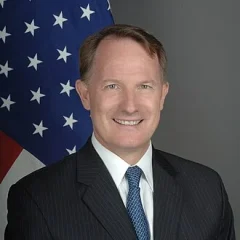 Daniel Bennett Smith height profile photo