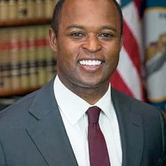 Daniel Cameron (American politician) height profile photo
