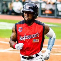 Daniel Johnson (baseball) height profile photo