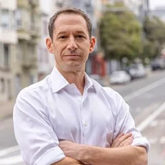 Daniel Lurie height profile photo