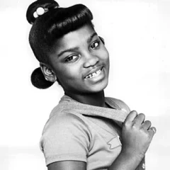 Danielle Spencer (American actress) height profile photo