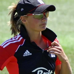 Danni Wyatt-Hodge height profile photo