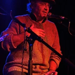 Danny Baker height profile photo
