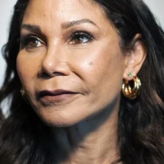 Daphne Rubin-Vega height profile photo