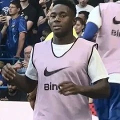 Dário Essugo height profile photo