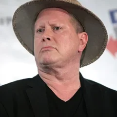 Darrell Hammond height profile photo