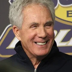 Darrell Waltrip height profile photo