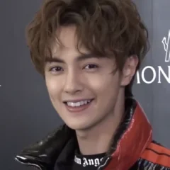 Darren Chen height profile photo