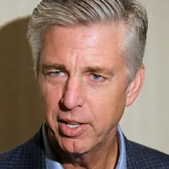 Dave Dombrowski height profile photo