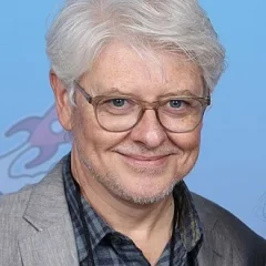Dave Foley height profile photo
