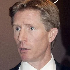 Dave Hakstol height profile photo